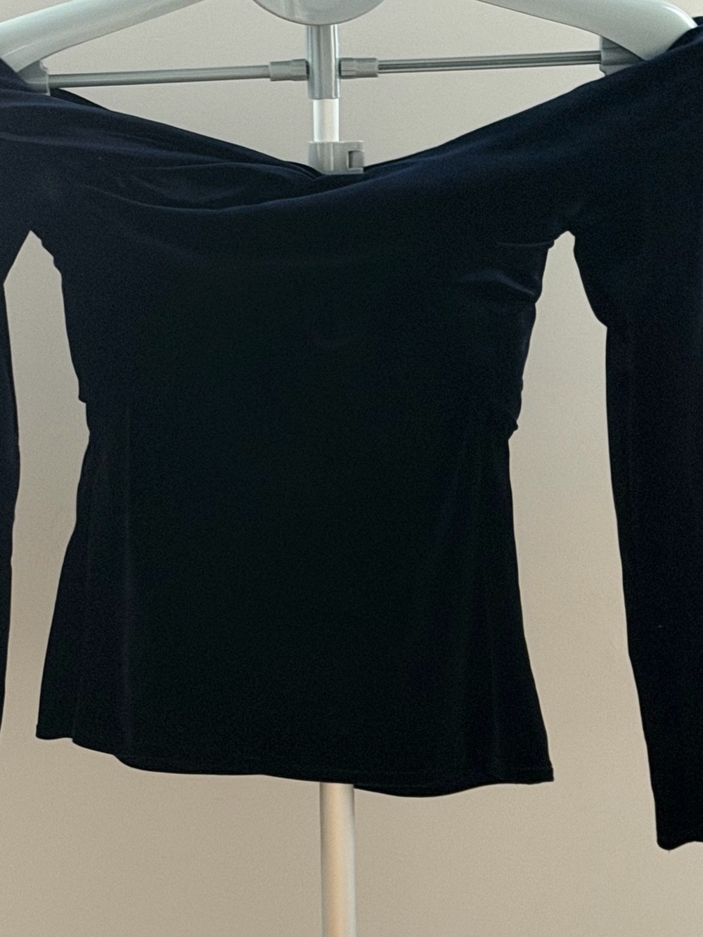 Zara Basic Velvet Off-Shoulder Top – Size M – Like New - Picture 2 of 7